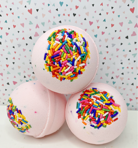 Cupcake ~ Bath Bomb